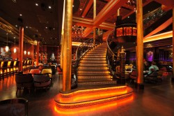 Лестница для ресторана Будда-бар