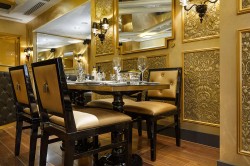 Cтолы и стулья для ресторана Barlotti